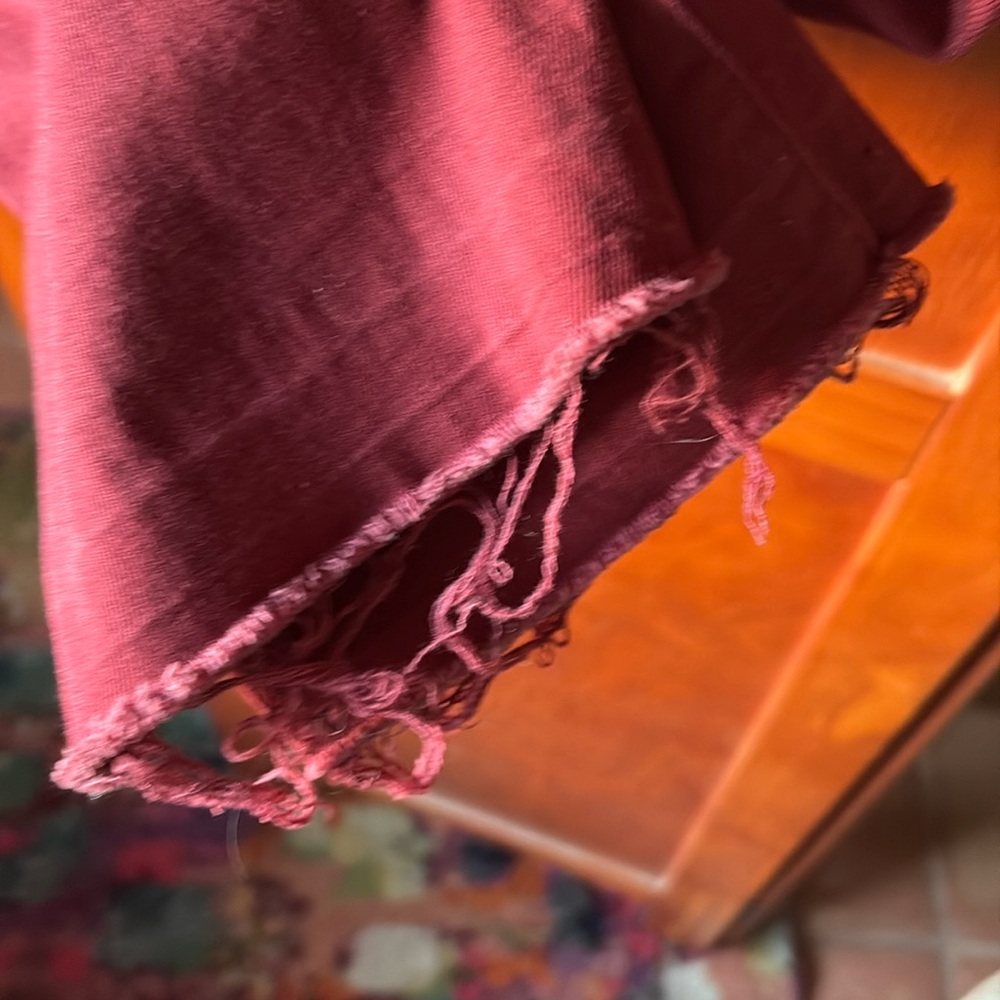 Royalty For Me WannaBettaButt Rough Cut Hem Stretch Jeans in Burgundy Shade - Picture 4 of 6